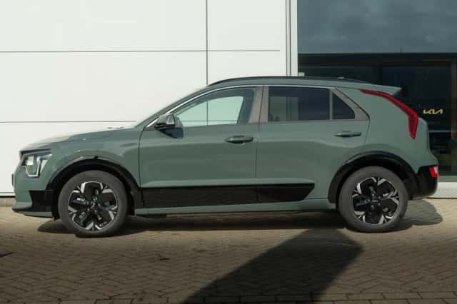 Kia Niro EV (2023) thumbnail 3