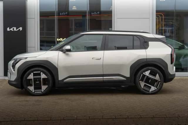 Kia EV3 (2026) thumbnail 2
