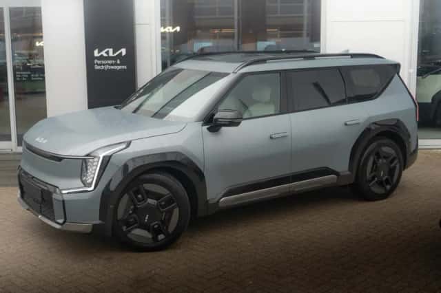 Kia EV9 (2026) thumbnail 2