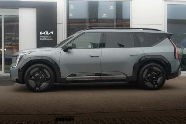 Kia EV9 (2026) thumbnail 3