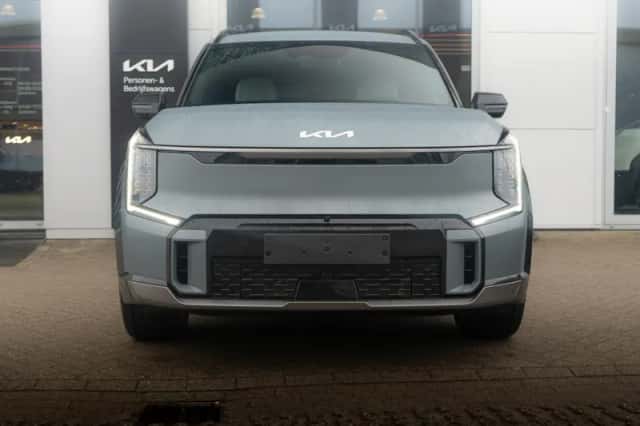 Kia EV9 (2026) thumbnail 4