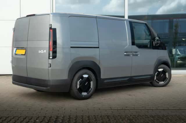 Kia PV5 (2026) thumbnail 4