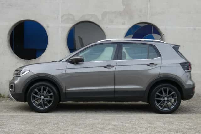 Volkswagen T-Cross (2019) thumbnail 3