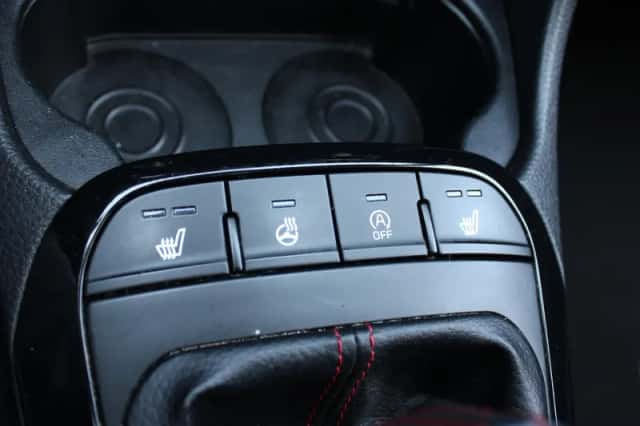 Kia Picanto (2019) thumbnail 5