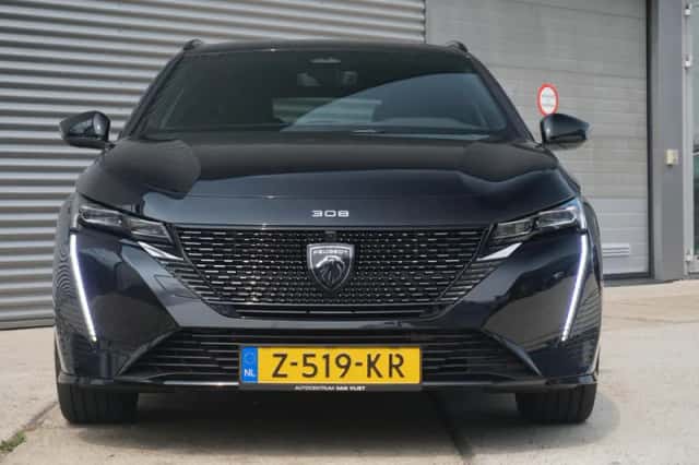 Peugeot 308 (2024) thumbnail 3