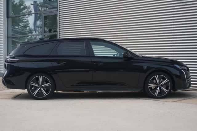 Peugeot 308 (2024) thumbnail 6