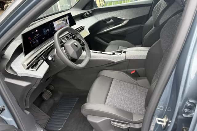 Peugeot E-5008 (2026) thumbnail 5