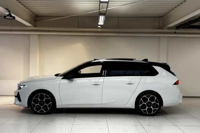 Opel Astra (2023) thumbnail 5