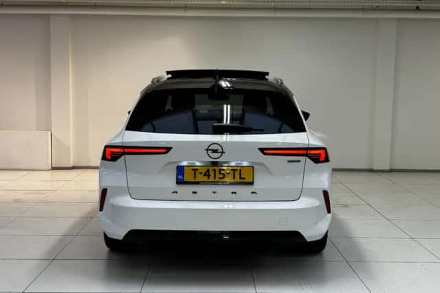 Opel Astra (2023) thumbnail 6