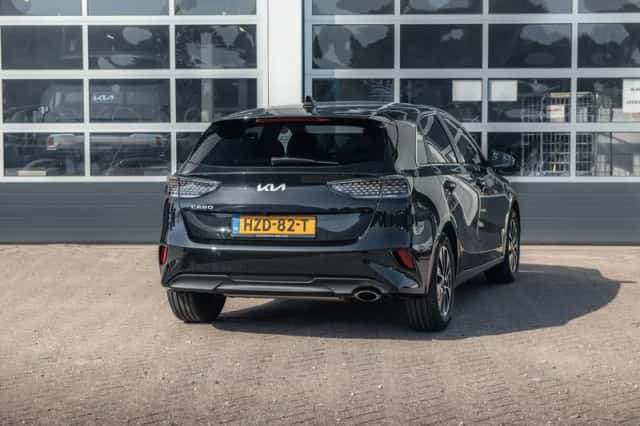 Kia Ceed (2025) thumbnail 5