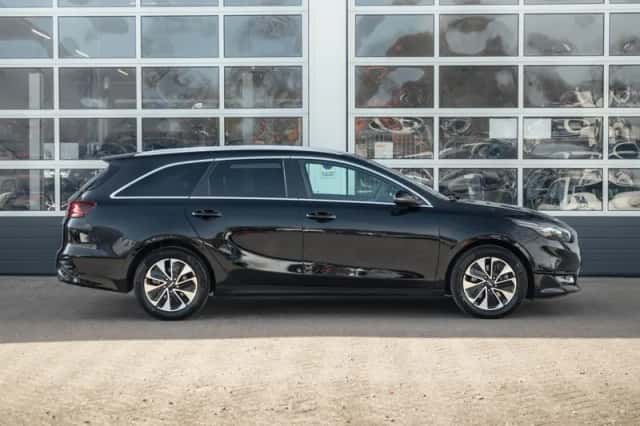 Kia Ceed (2025) thumbnail 4