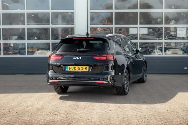 Kia Ceed (2025) thumbnail 5