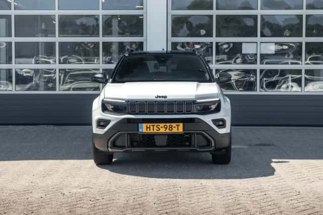 Jeep Avenger (2025) thumbnail 2