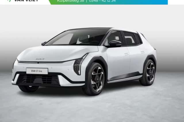 Kia EV4 (2026) thumbnail 1