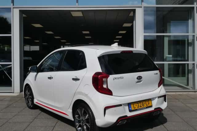 Kia Picanto (2021) thumbnail 6