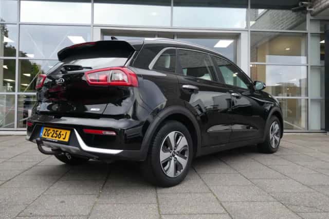 Kia Niro (2019) thumbnail 4