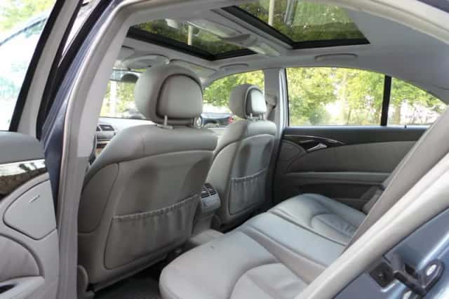 Mercedes-Benz E-Klasse (2005) thumbnail 4