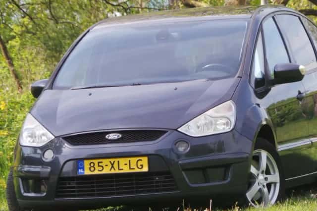 Ford S-Max (2007) thumbnail 4