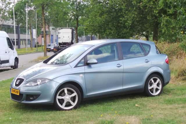 SEAT Toledo (2004) thumbnail 6