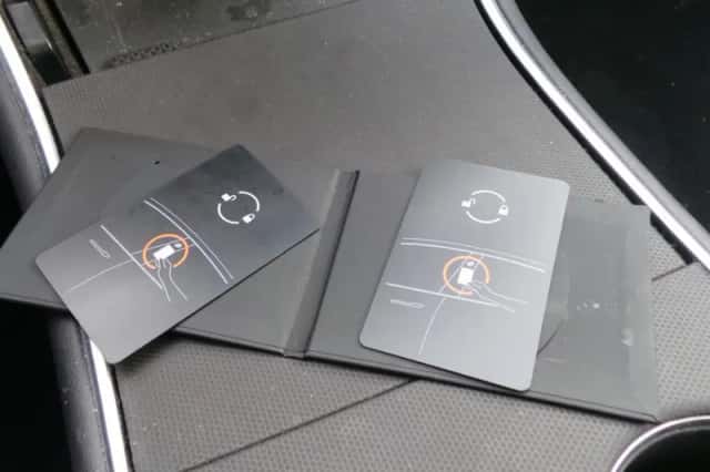 Tesla Model 3 (2019) thumbnail 4