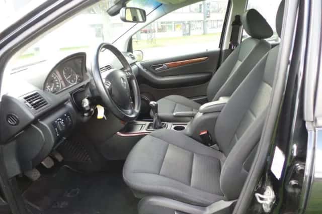Mercedes-Benz A-Klasse (2008) thumbnail 2