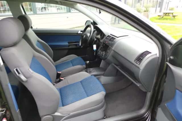 Volkswagen Polo (2005) thumbnail 6