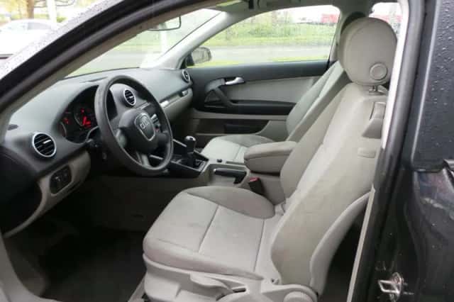Audi A3 (2006) thumbnail 2