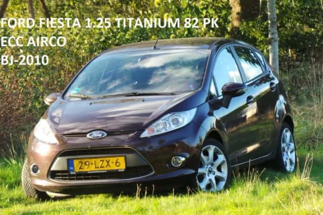 Ford Fiesta (2010) thumbnail 1