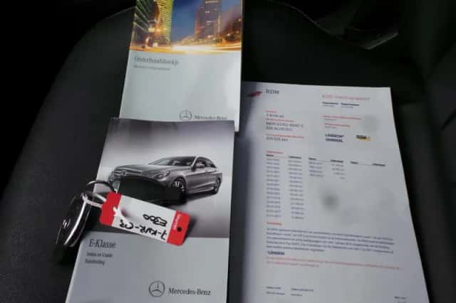 Mercedes-Benz E-Klasse (2013) thumbnail 3