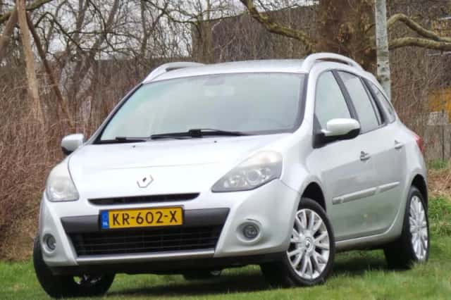 Renault Clio (2009) thumbnail 1