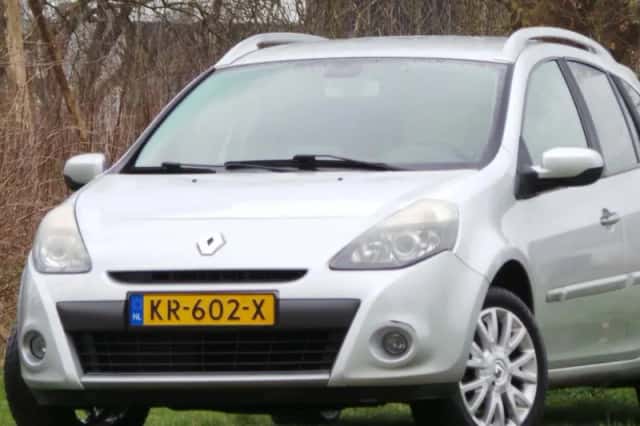 Renault Clio (2009) thumbnail 5