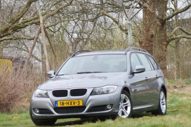 BMW 3-Serie (2009) thumbnail 1