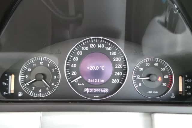 Mercedes-Benz CLK-Klasse (2002) thumbnail 5