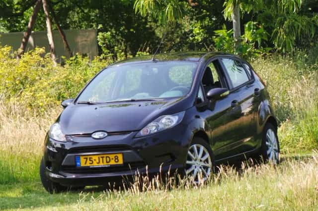 Ford Fiesta (2009) thumbnail 1