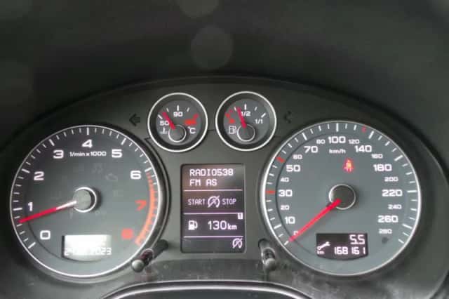 Audi A3 (2010) thumbnail 3