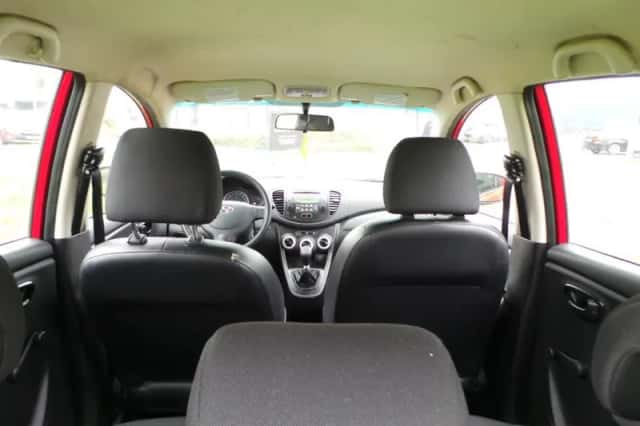 Hyundai i10 (2010) thumbnail 6
