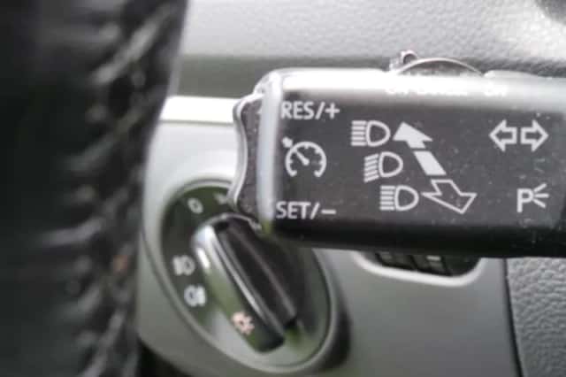 Volkswagen Golf (2008) thumbnail 6