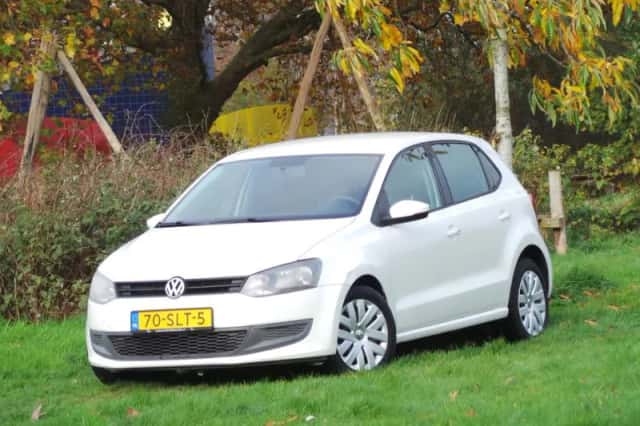 Volkswagen Polo (2011) thumbnail 1