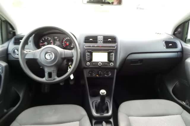 Volkswagen Polo (2011) thumbnail 2
