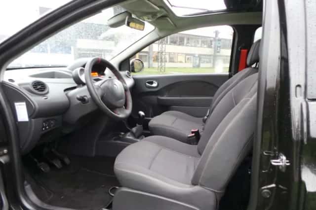 Renault Twingo (2008) thumbnail 2
