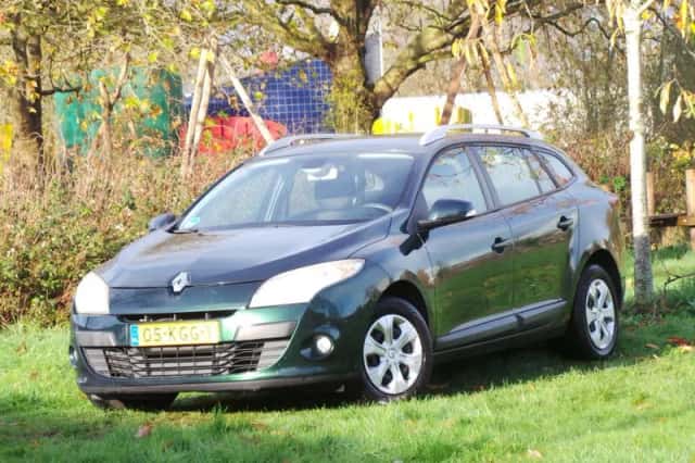 Renault Mégane (2009) thumbnail 1