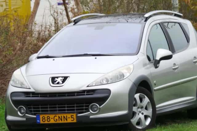 Peugeot 207 (2008) thumbnail 5