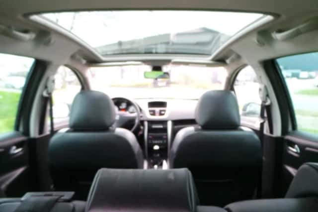 Peugeot 207 (2008) thumbnail 6