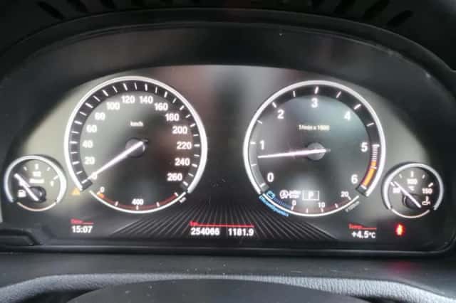 BMW X3 (2013) thumbnail 4