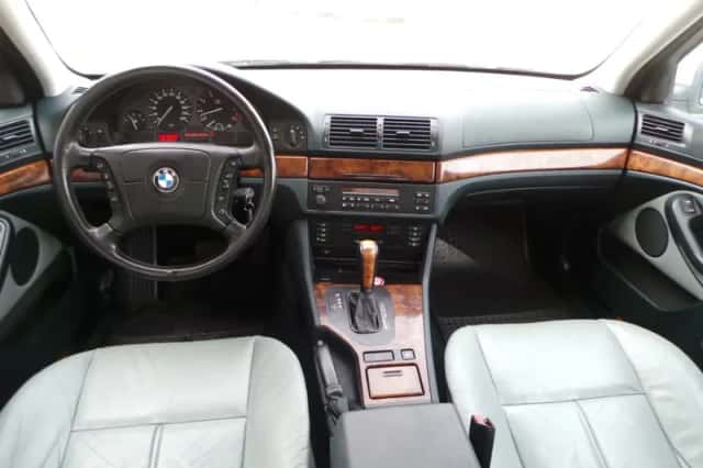 BMW 5-Serie (1999) thumbnail 2