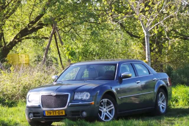 Chrysler 300C (2007) thumbnail 1