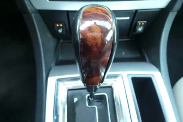 Chrysler 300C (2007) thumbnail 6