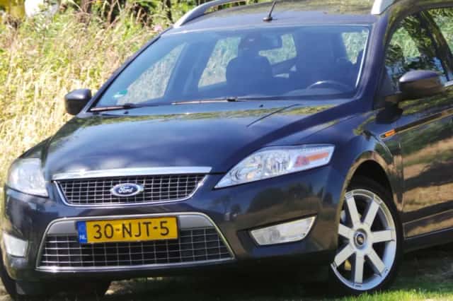 Ford Mondeo (2010) thumbnail 5