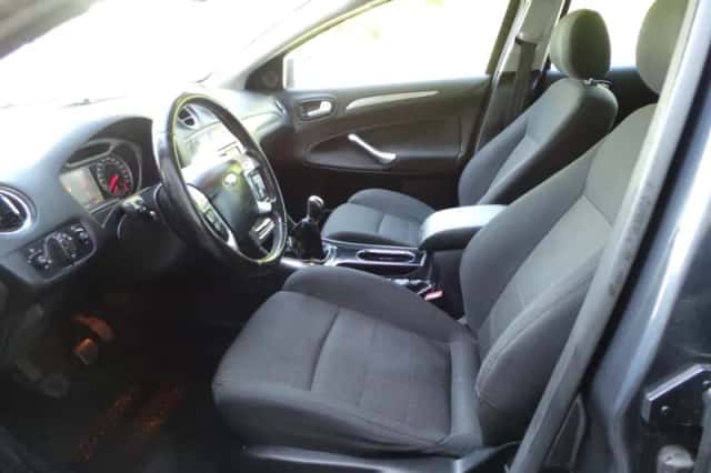 Ford Mondeo (2010) thumbnail 6