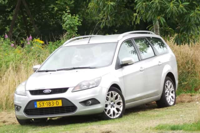 Ford Focus (2009) thumbnail 1
